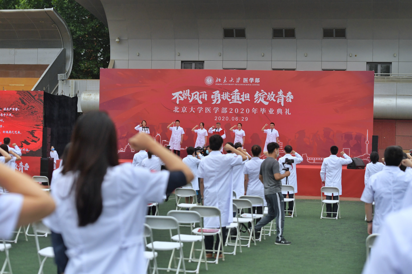 bacfa3c40a6749e8bc1507b838584ffc.jpg