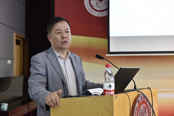 圖6.劉新民院長講話.JPG